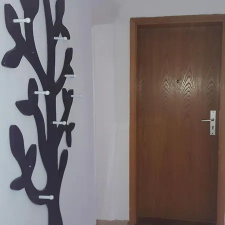 In Mit Grossem Balkon By Interhome Lägenhet *